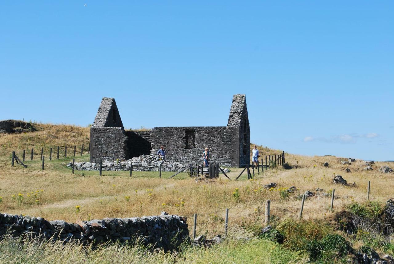 Вилла 31 Laigh Isle Isle of Whithorn Экстерьер фото